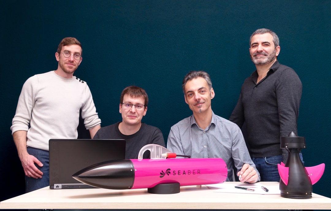 SEABER founders with a YUCO micro-AUV