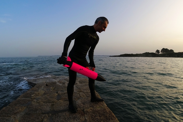 SEABER_AUV_Micro-AUV_Pink_UUV_Hydrographic_Side_Scan_Sonar_PAM_CTD_ASW_YUCO_RECALL_MARVEL_MCM_Mine_Counter_Measures_Security_Coast_Guard_Underwater_Drone_Autonomous Underwater Vehicles_Magnetometer_Sensys_UXO_Multibeam echosounder_MBES_Imagenex_Deep water_Shallow water_survey